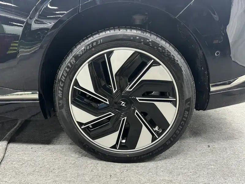 Yipai 008 2024 210Ultra Extended Range Version 5-Seater — миниатюра 9