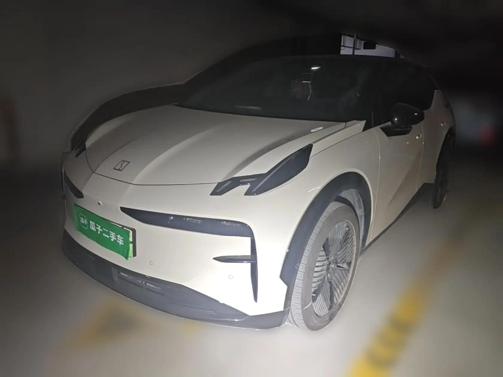 Zeekr X 2023 Four-Wheel-Drive YOU Edition 5 Seats — миниатюра 1