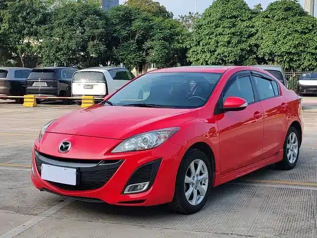 Mazda 3 Axela 2011 Sedan 2.0L Automatic Luxury