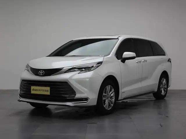 2024 Sena Hybrid 2.5L AWD Luxury Edition