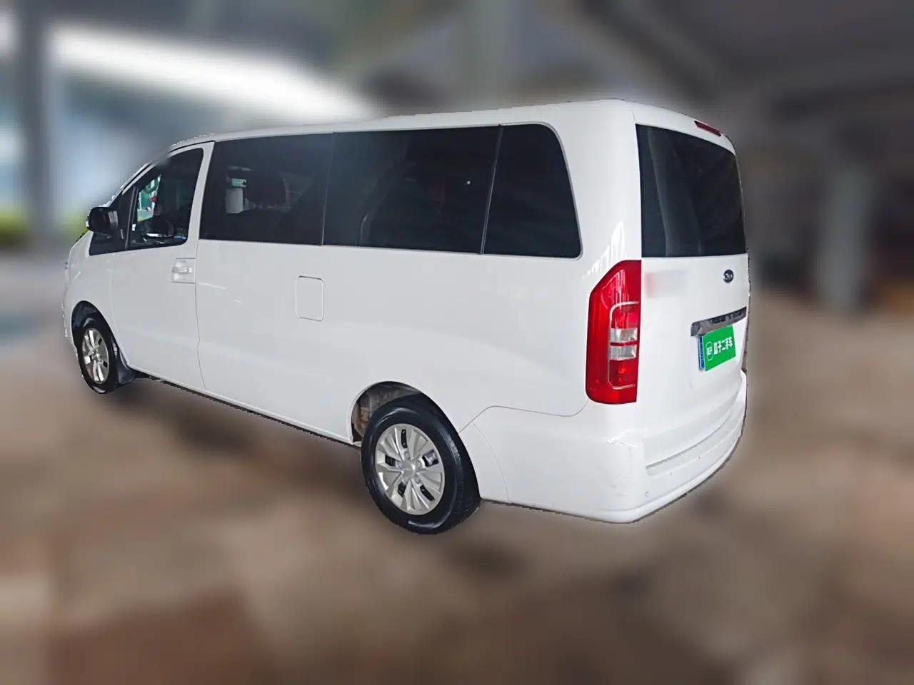 JAC Refine M3 2022 PLUS IKEA Edition 1.8L Comfort Version — миниатюра 4
