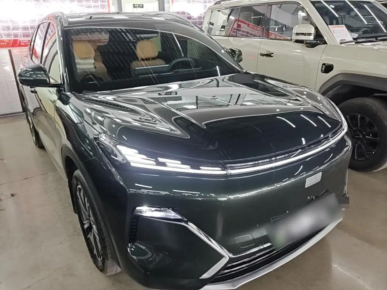 Geely Galaxy Xingjian 7 EM-i 2025 120km Launch+ Version — миниатюра 3
