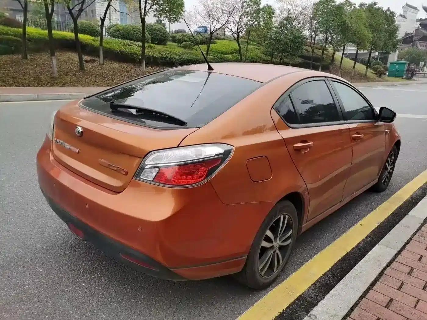 MG6 2012 Hatchback 1.8L Automatic Value Edition — миниатюра 8