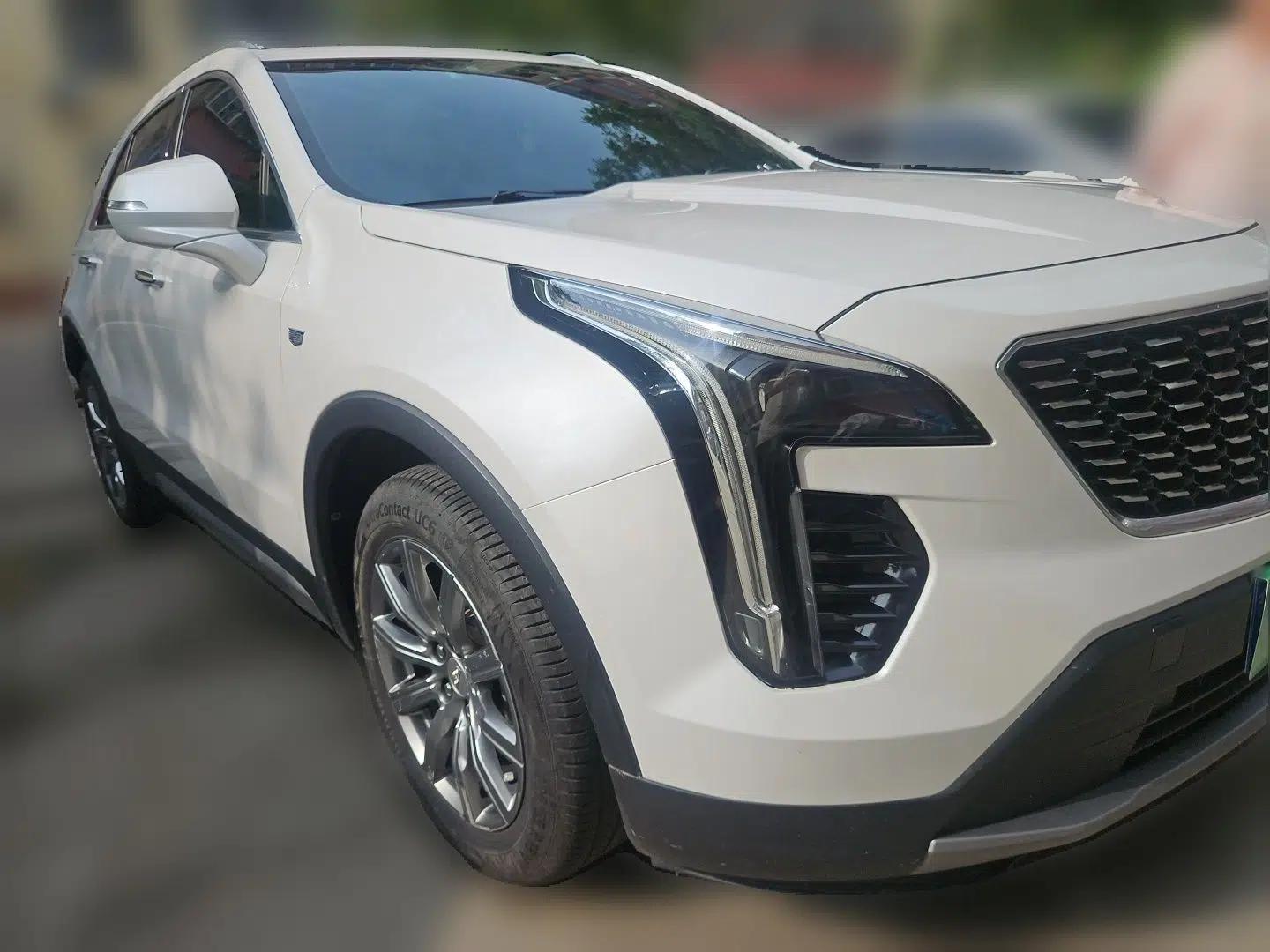 Cadillac XT4 2020 Revised Version 28T Two-Wheel Drive Luxury Edition — миниатюра 3