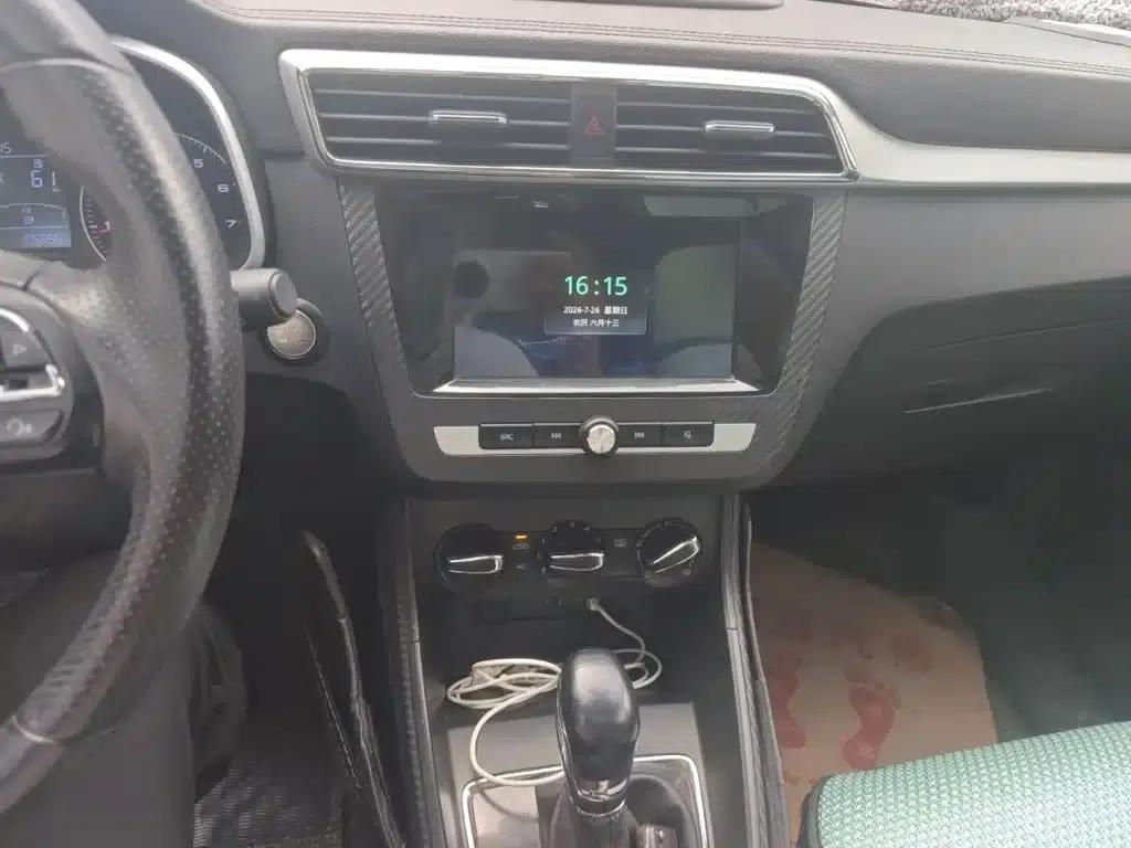 MG ZS 2018 1.5L Automatic Luxury Edition (National V Emission Standard) — миниатюра 10