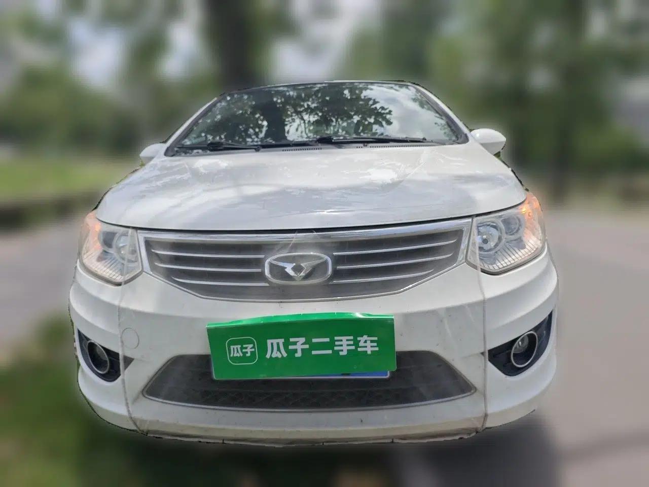 Cowin C3 2015 1.5L Manual Gold Diamond Edition — миниатюра 2