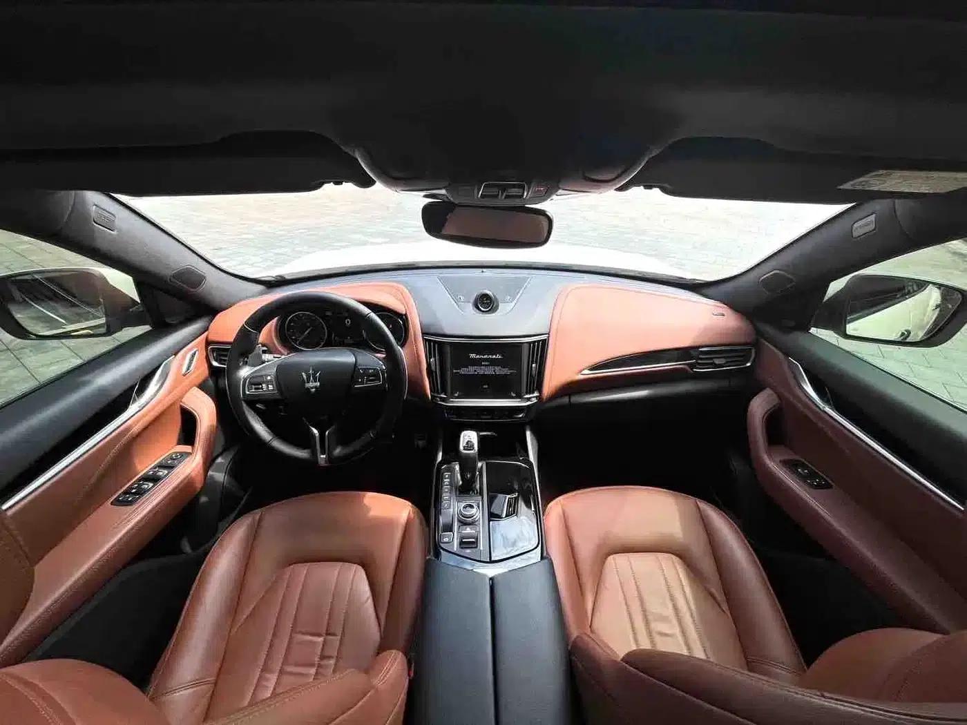 2021 Levante 3.0T Standard Edition — миниатюра 5
