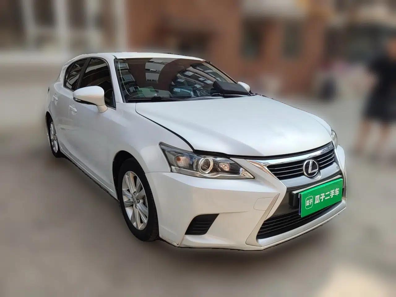 Lexus CT 2014 CT200h Elite Edition Monochrome — миниатюра 3