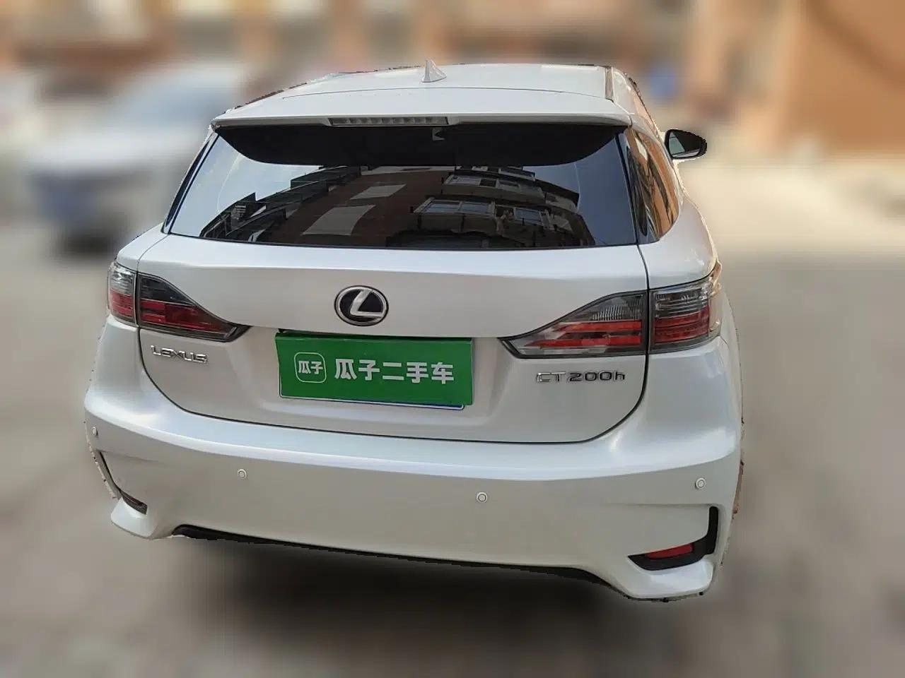Lexus CT 2014 CT200h Elite Edition Monochrome — миниатюра 5
