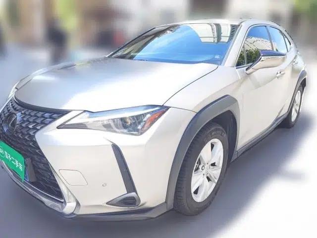 Lexus UX 2022 260h Explore-Edition