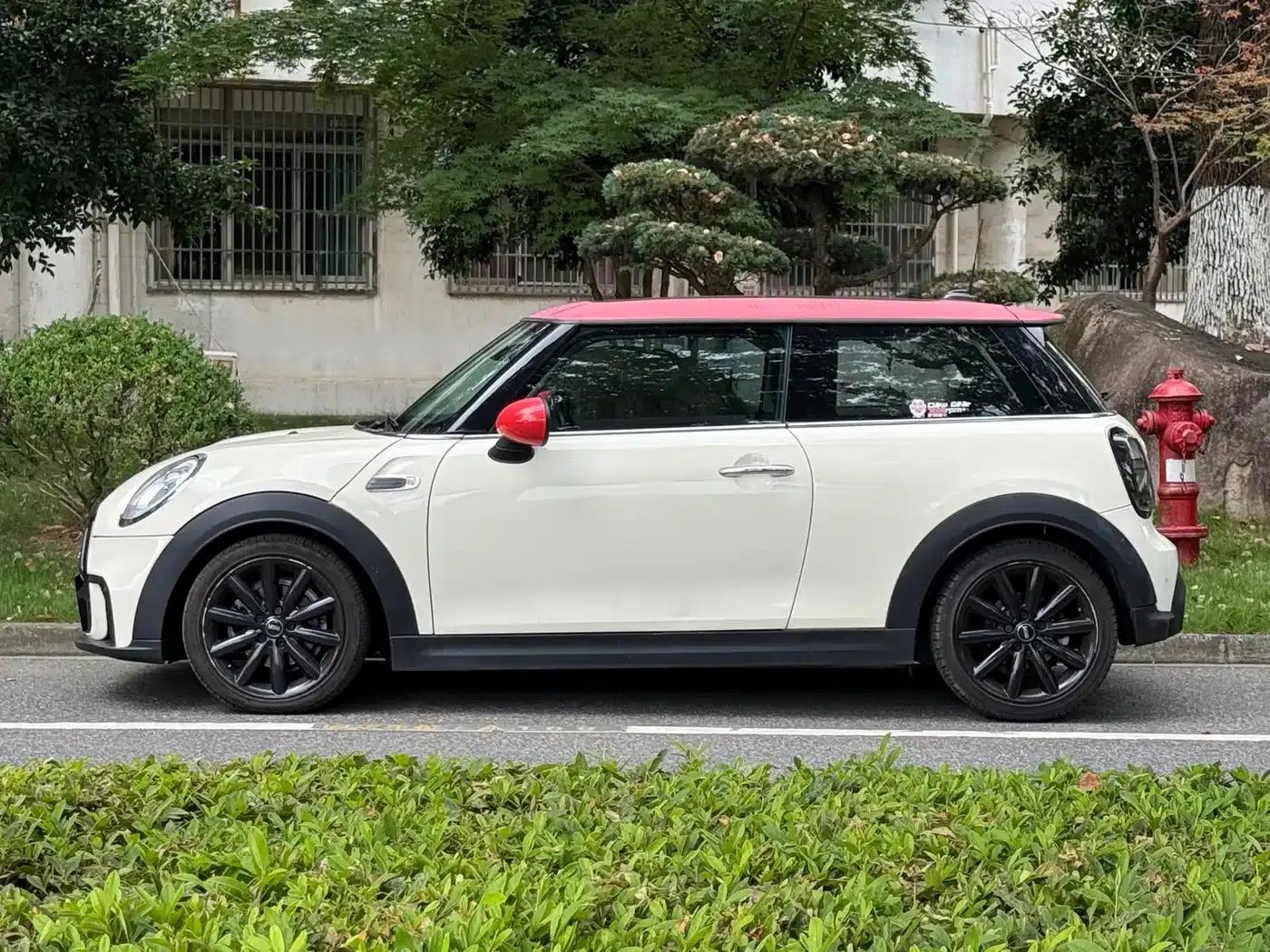 2016 MINI 1.5T COOPER Avant-garde — миниатюра 3