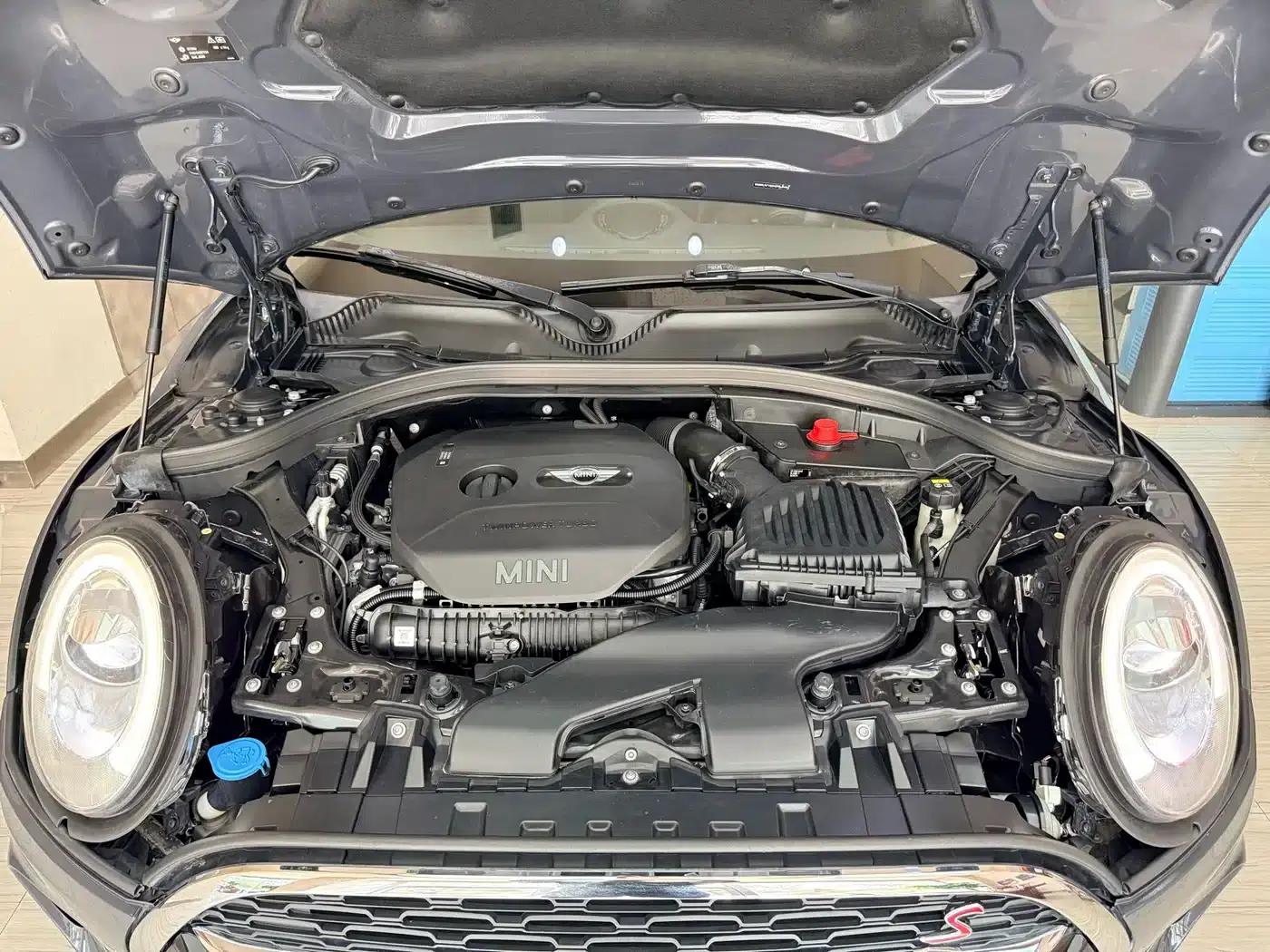 2016 MINI CLUBMAN Facelift 2.0T COOPER S — миниатюра 18