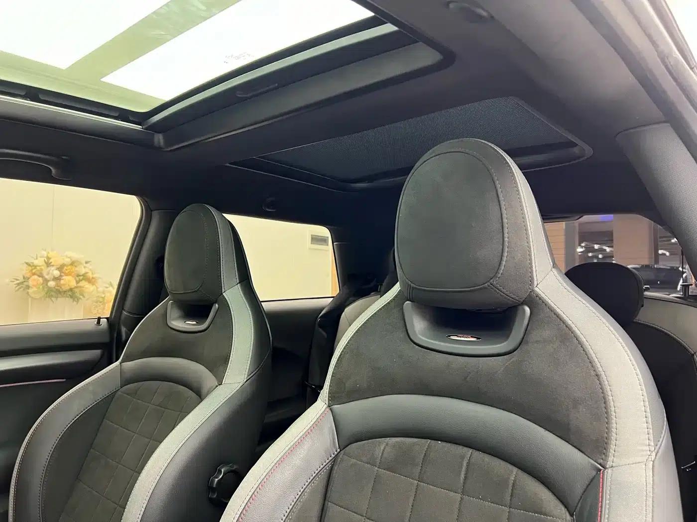 MINI JCW 2022 2.0T JOHN COOPER WORKS ALL-IN — миниатюра 17
