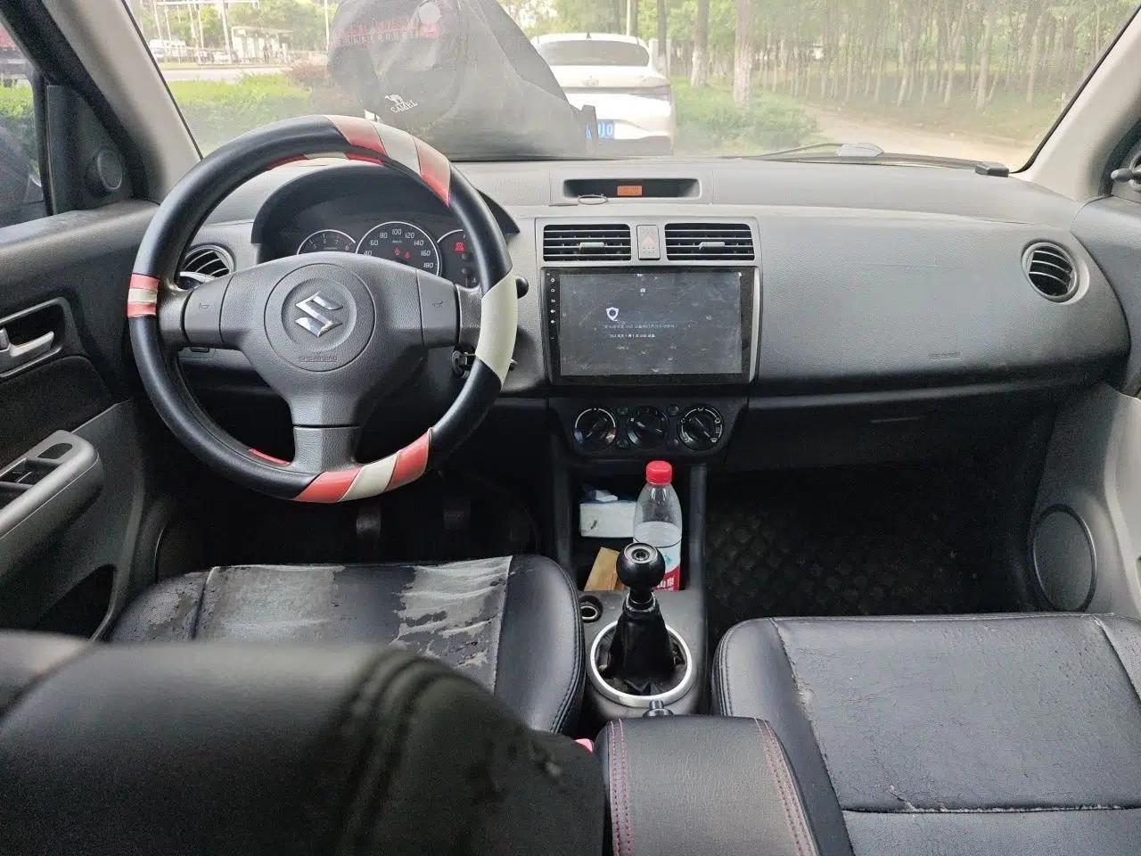 Suzuki Swift 2013 1.3L Manual Value Edition — миниатюра 9