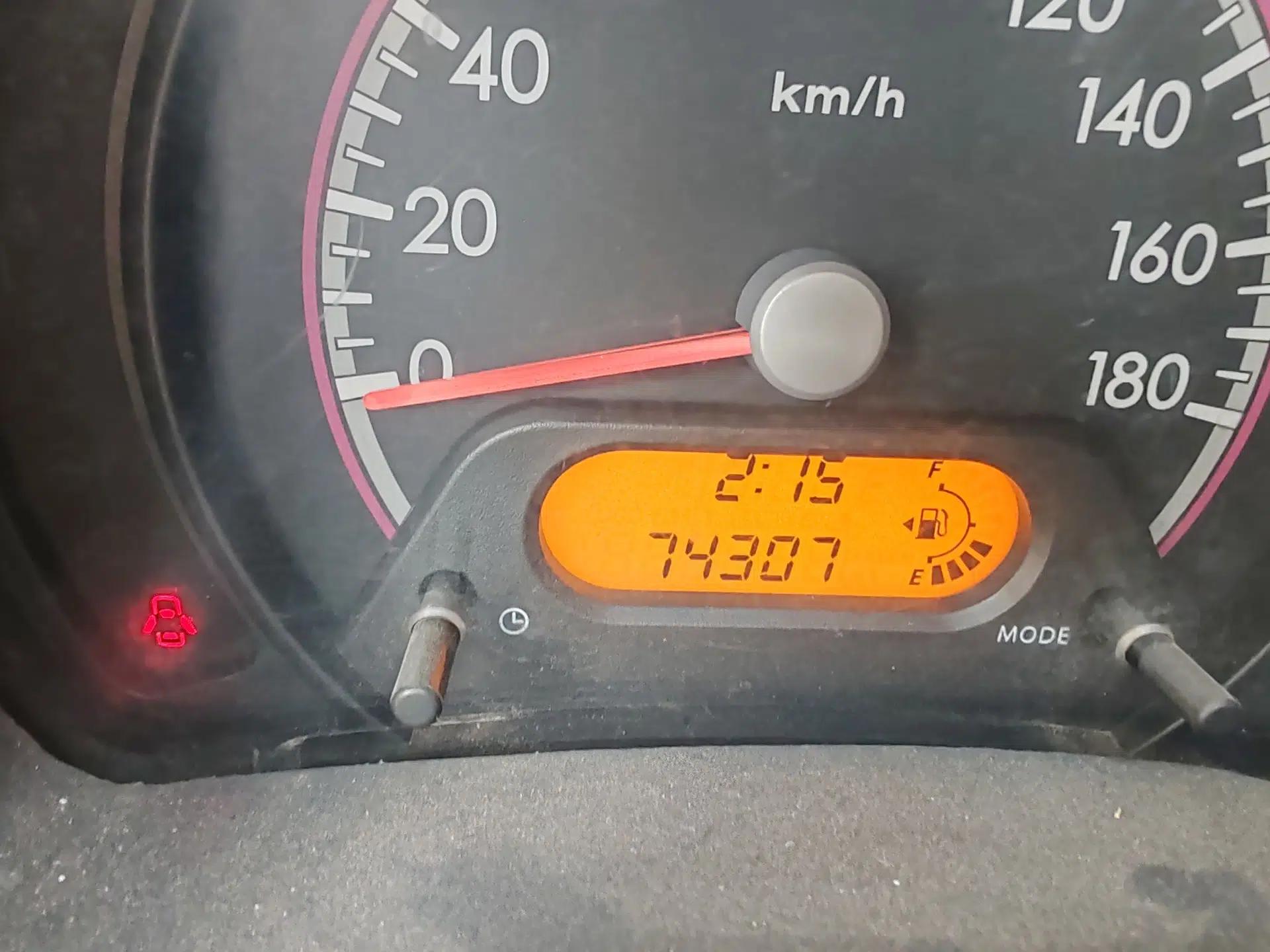 Suzuki Alto 2013 1.0L Manual Comfort Version — миниатюра 12