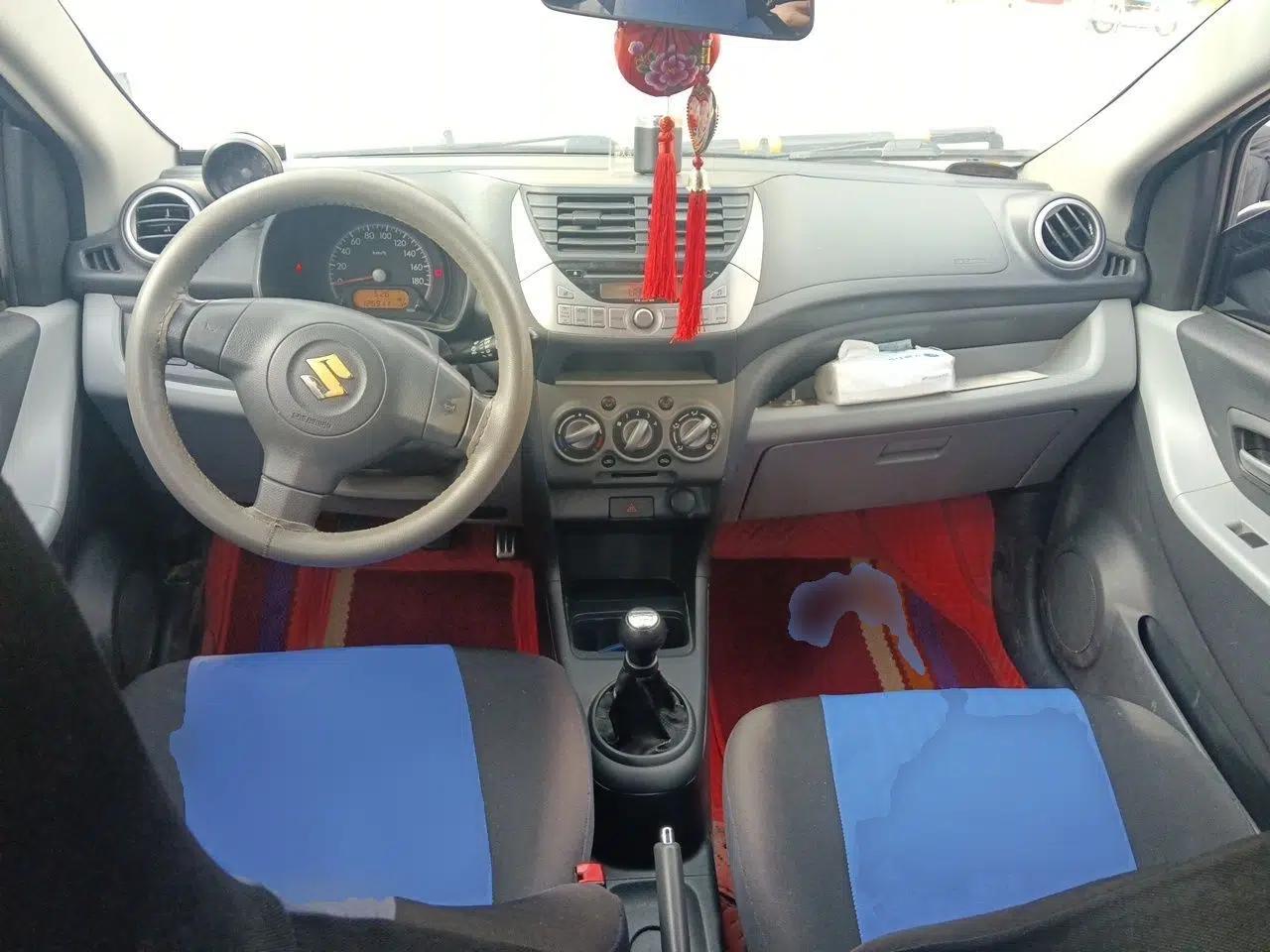 Suzuki Alto 2013 1.0L Manual Luxury Model — миниатюра 9
