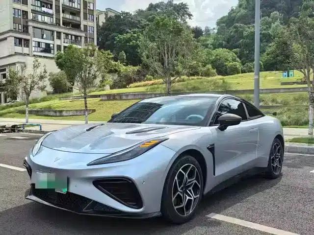 Nezha GT 2023 580 AWD Sport Edition