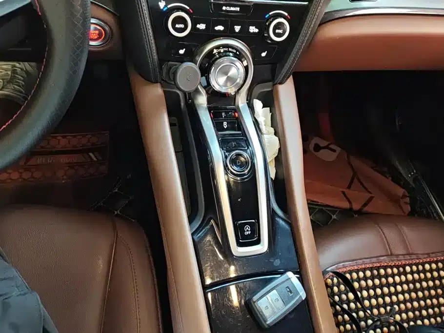 Acura CDX 2016 1.5T 2WD Premium Edition — миниатюра 16