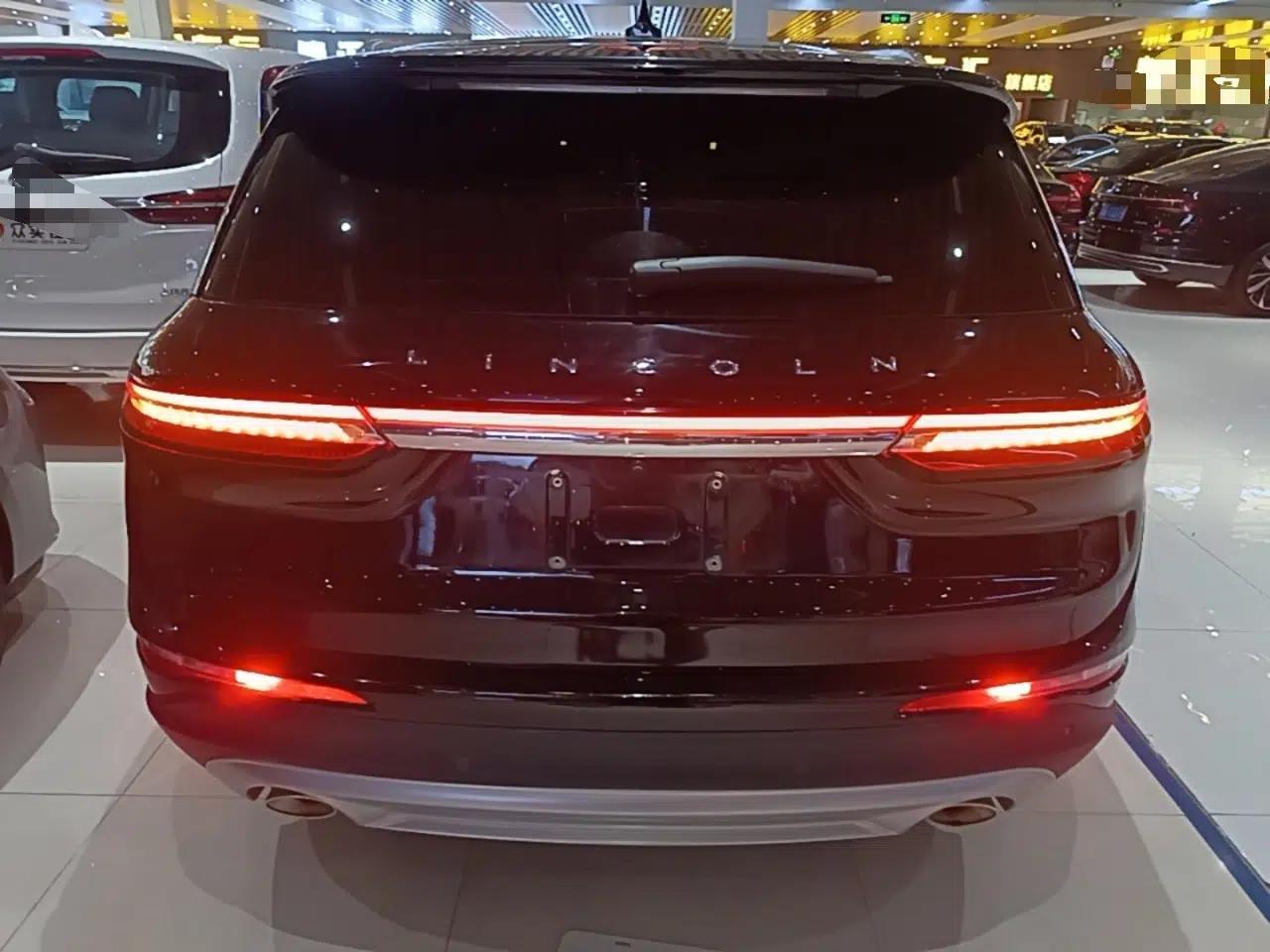 Lincoln Corsair 2021 2.0T Two-Wheel Drive Deluxe Edition — миниатюра 5