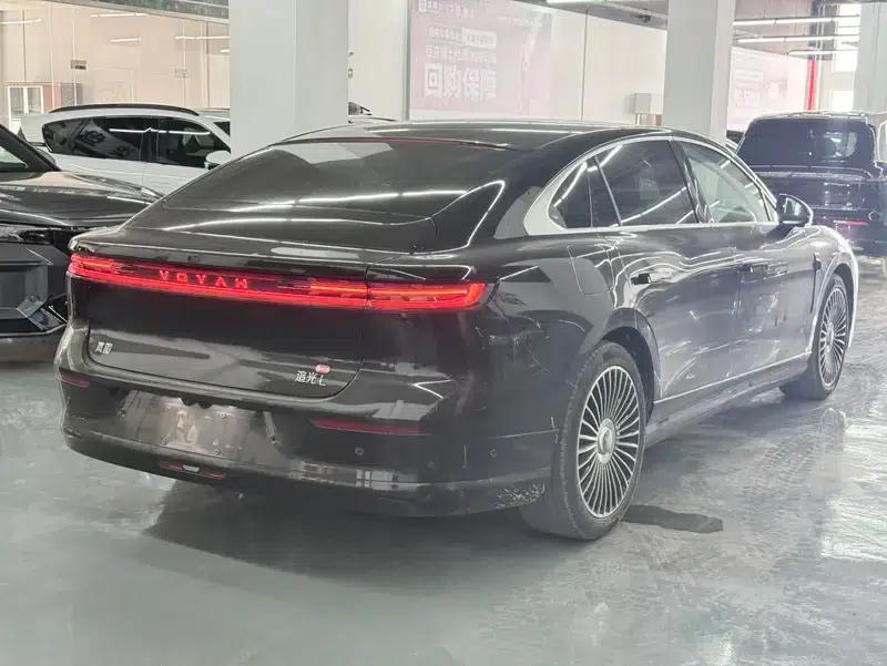 Voyah Chasing Light L 2026 All-Wheel Drive Ultra — миниатюра 5