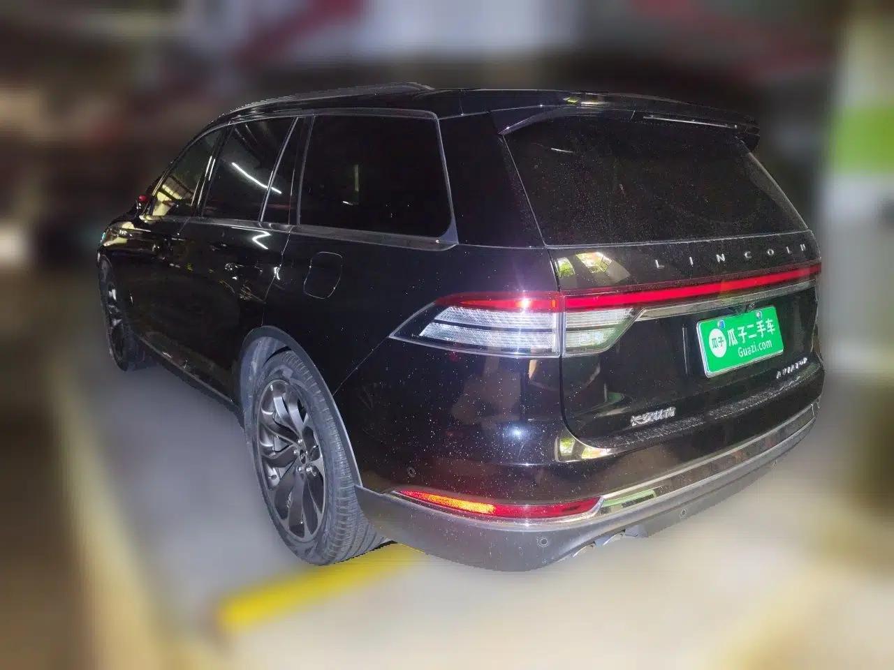 Lincoln Aviator 2020 3.0T V6 All-Wheel Drive Executive Version — миниатюра 4