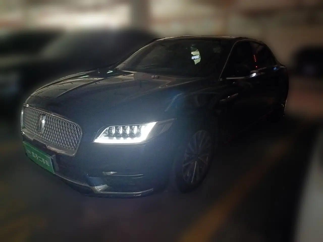 Lincoln Continental 2017 2.0T Two-Wheel-Drive Luxury Edition — миниатюра 1