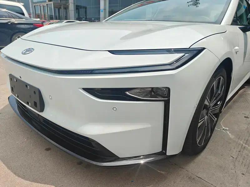 Platinum 7 2026 Model 700 Max LiDAR Edition — миниатюра 6
