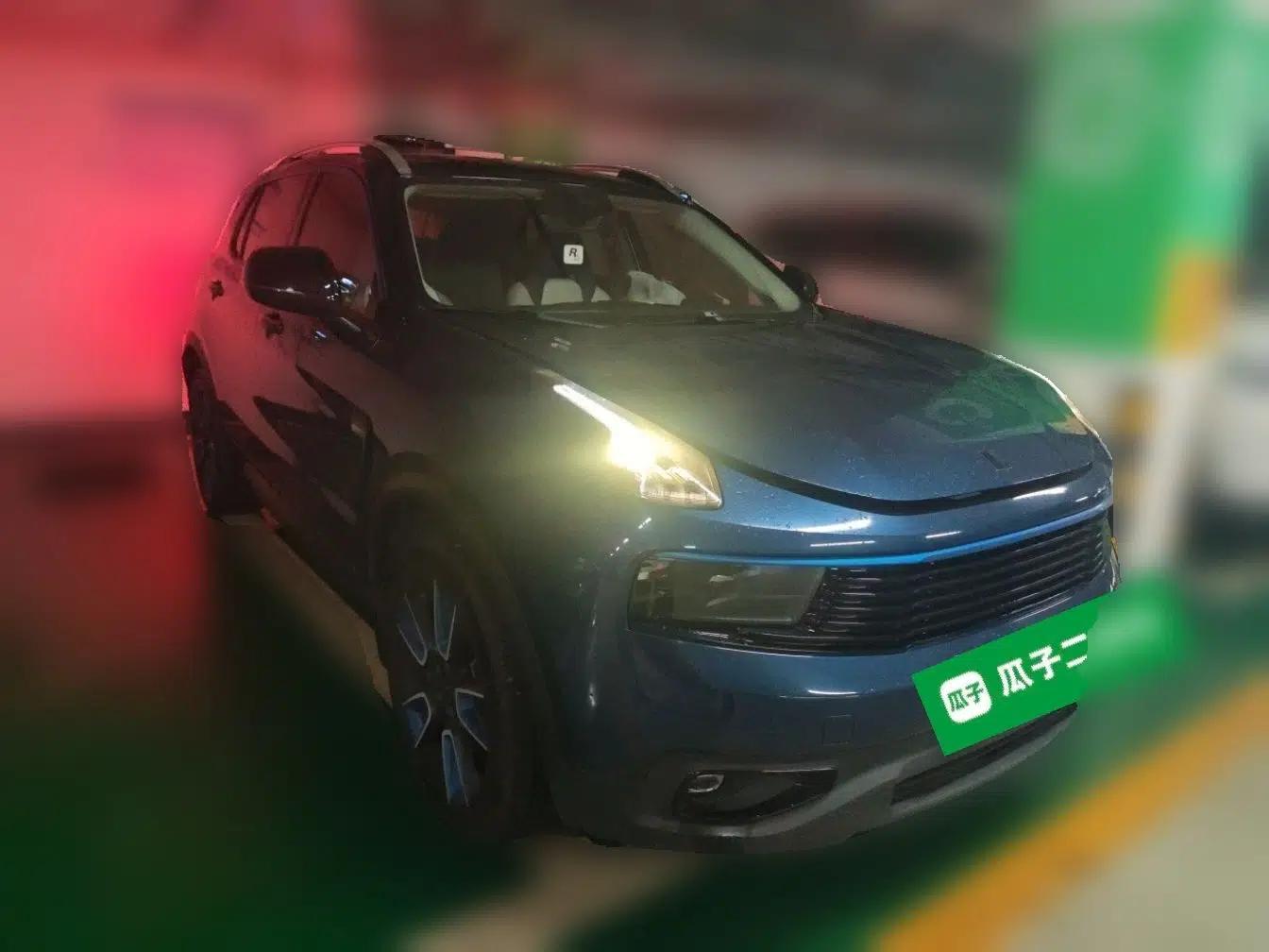 Lynk & Co 01 2017 2.0T Two-Wheel Drive Zhaopu Version — миниатюра 3