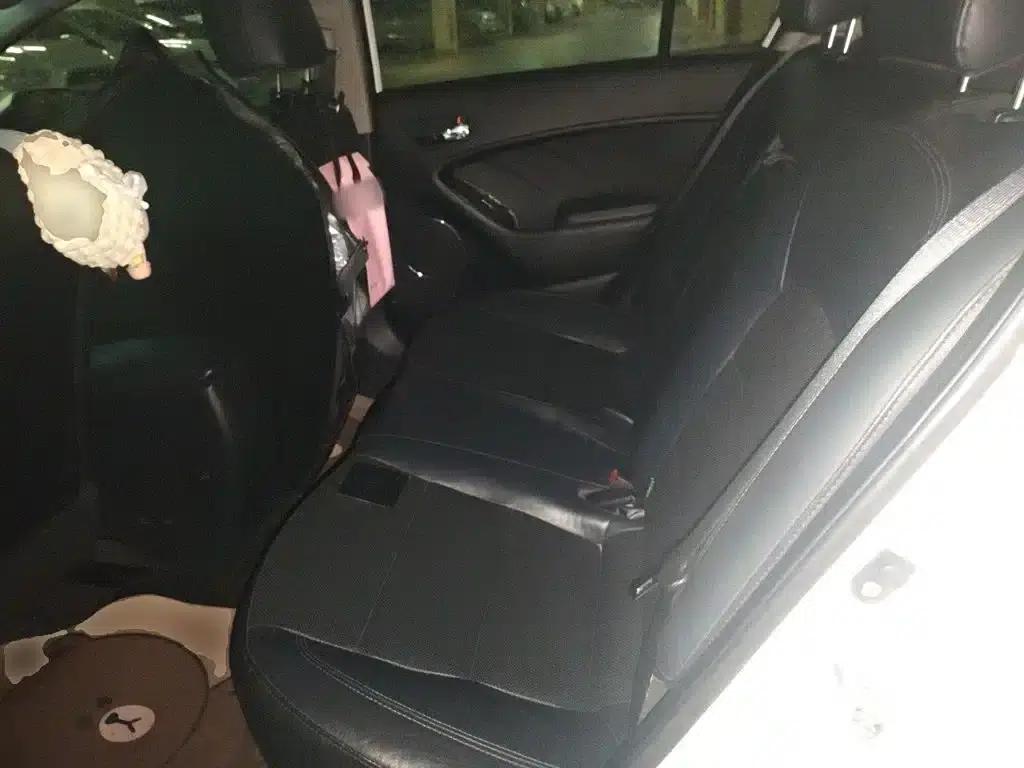 Kia K3 2013 1.6L Automatic GLS — миниатюра 14