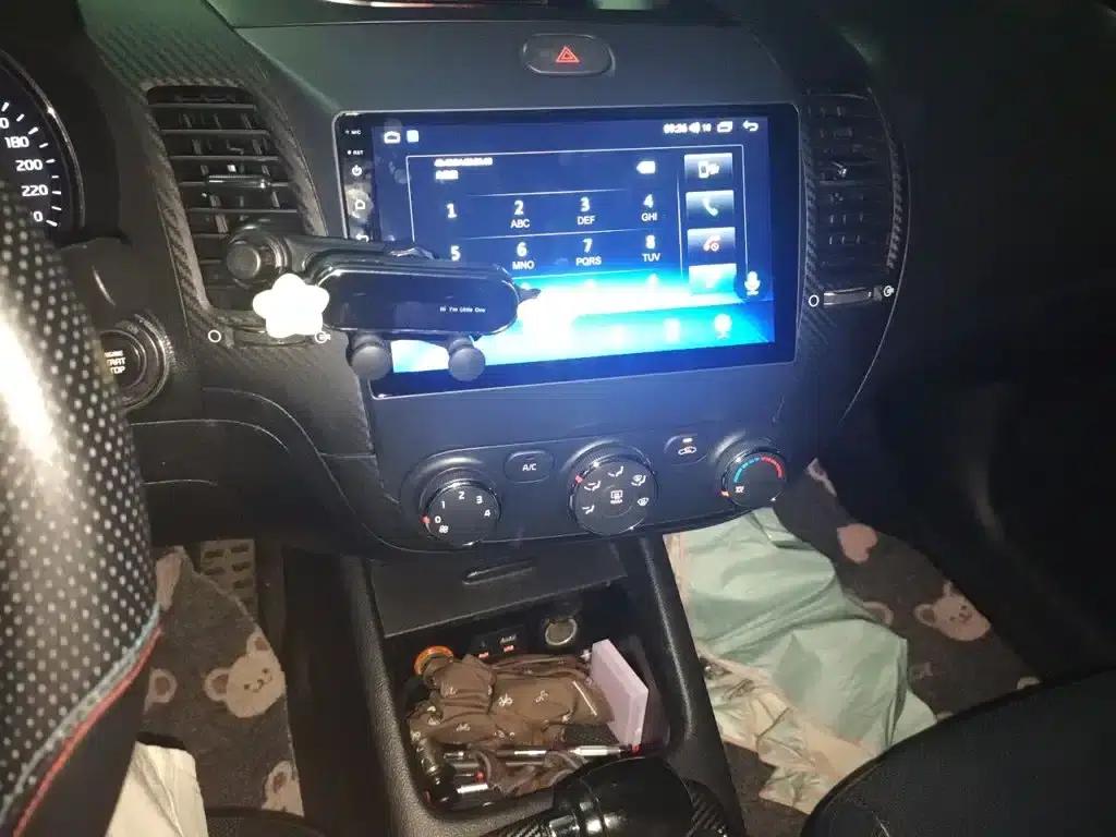 Kia K3 2013 1.6L Automatic GLS — миниатюра 10