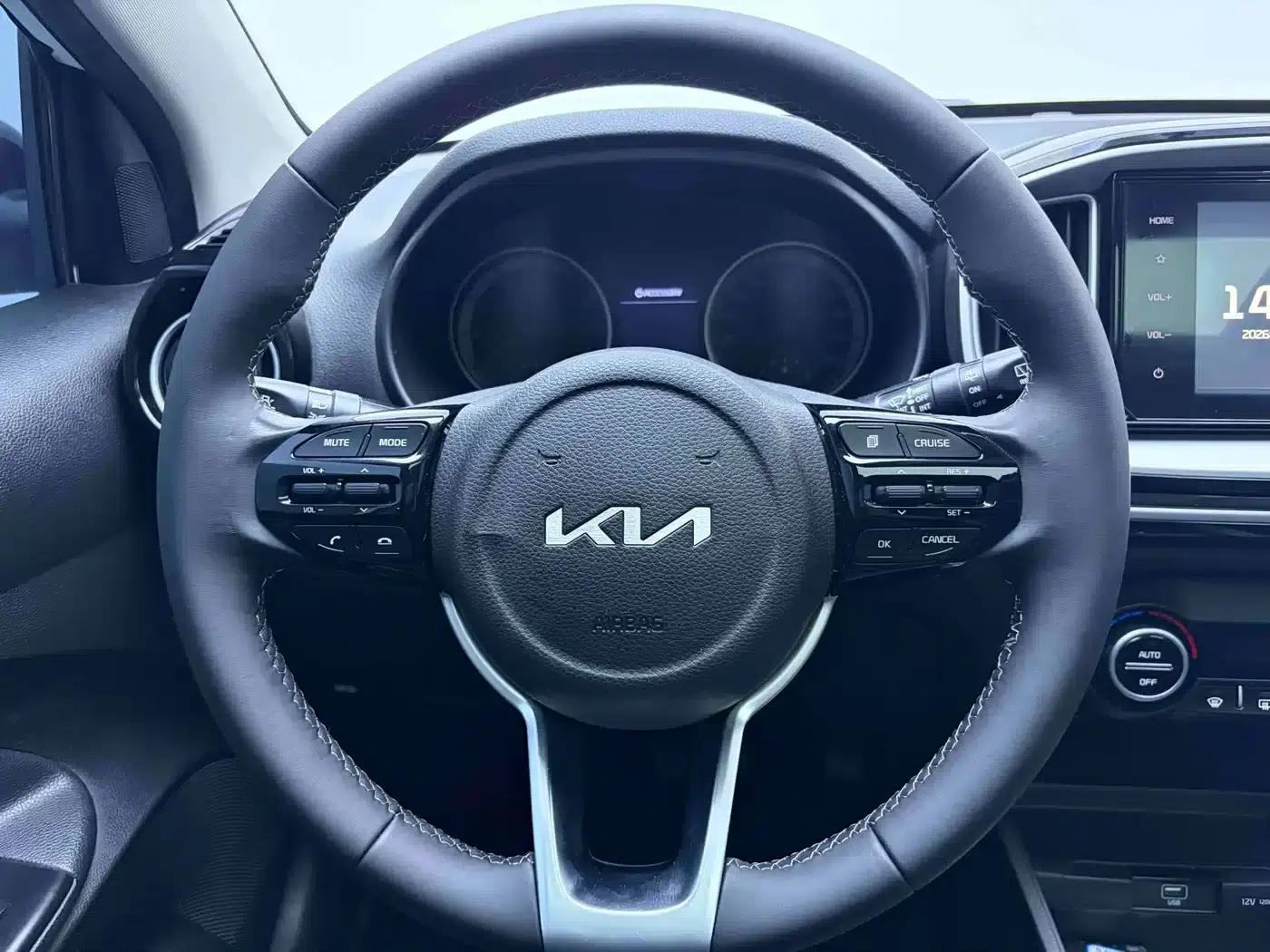 Kia K3 2021 1.4L CVT Enjoy Sunroof Edition — миниатюра 9