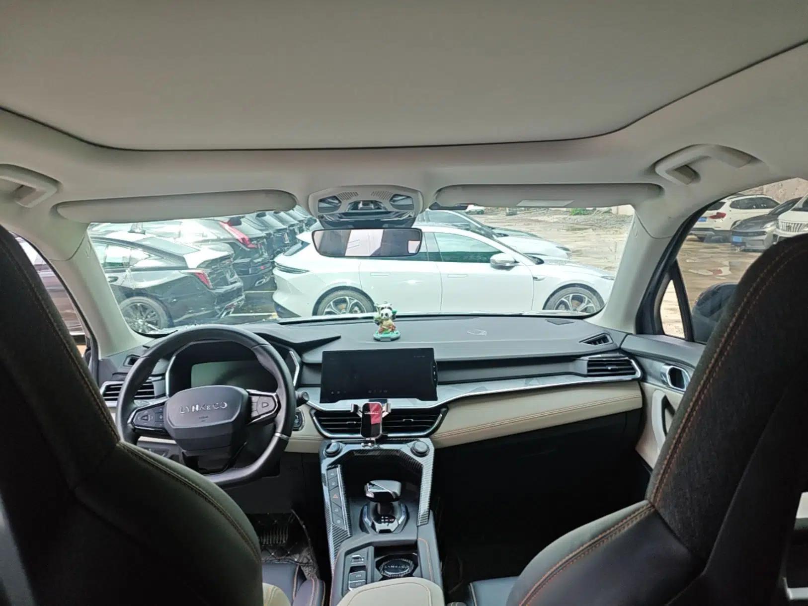 Lynk & Co 06 EM-P 2022 PHEV 84 km Range Pro Version — миниатюра 21