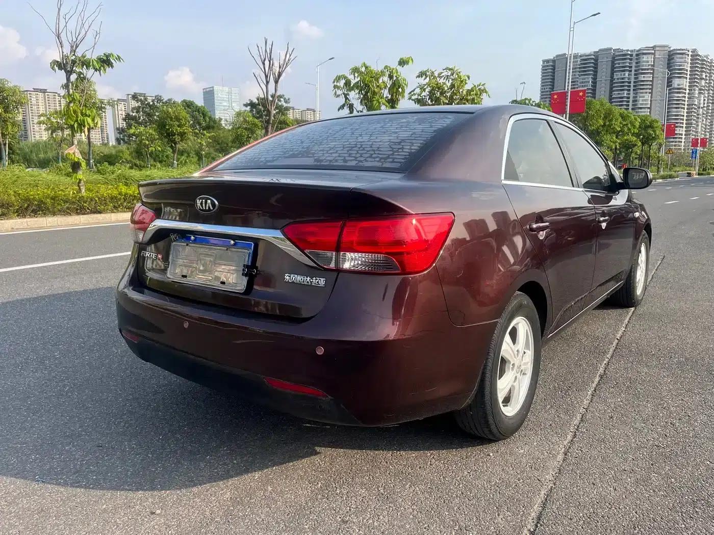 2014 Forte 1.6L AT GL — миниатюра 5