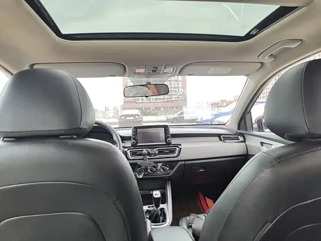 2018 Kia Forte 1.6L Manual Smart Sunroof Edition Value — миниатюра 18