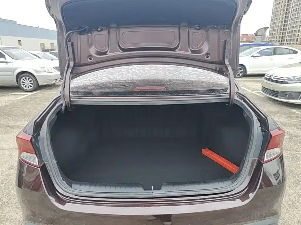 2018 Kia Forte 1.6L Manual Smart Sunroof Edition Value — миниатюра 19