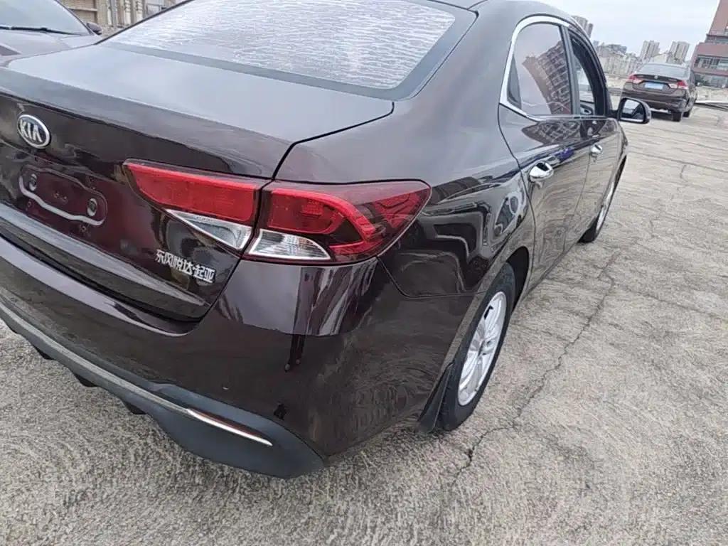 2018 Kia Forte 1.6L Manual Smart Sunroof Edition Value — миниатюра 8
