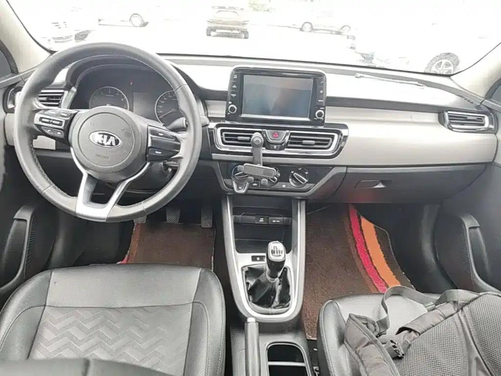 2018 Kia Forte 1.6L Manual Smart Sunroof Edition Value — миниатюра 10