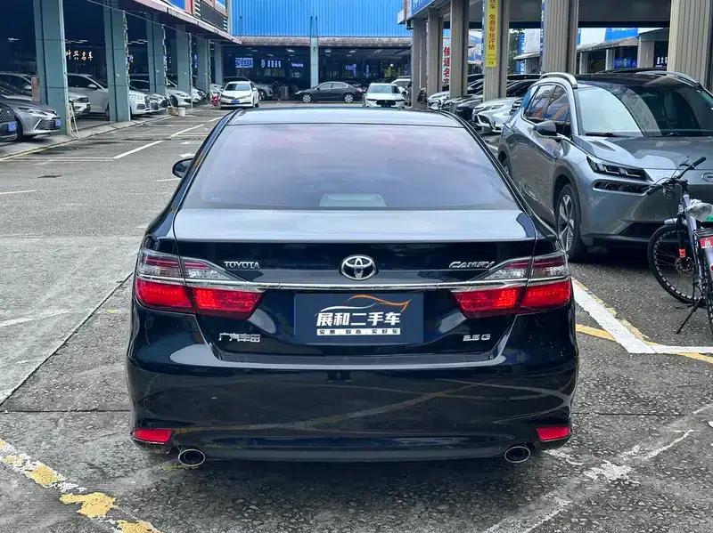 2015 Camry 2.5G Luxury Navigation Edition — миниатюра 3