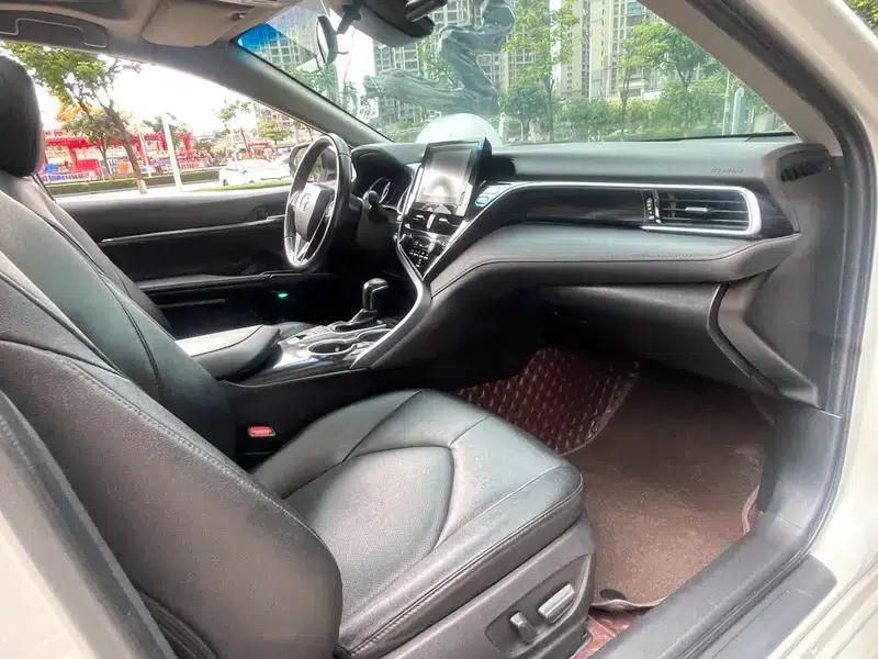 Camry 2021 Hybrid 2.5HGVP Leading Edition — миниатюра 12