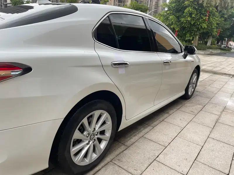 Camry 2021 Hybrid 2.5HGVP Leading Edition — миниатюра 10
