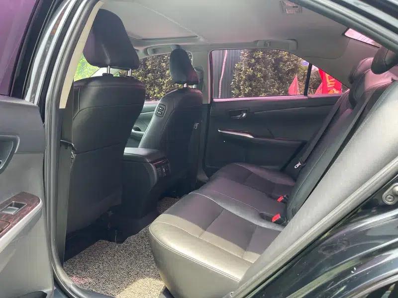 Camry 2016 2.0G 10th Anniversary Leading Edition — миниатюра 10