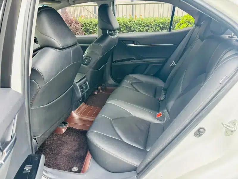 Camry 2019 Facelift 2.0G Luxury Edition — миниатюра 11
