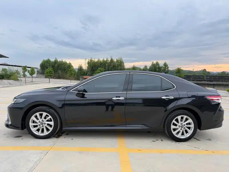 2021 Camry 2.0G Luxury Edition — миниатюра 4