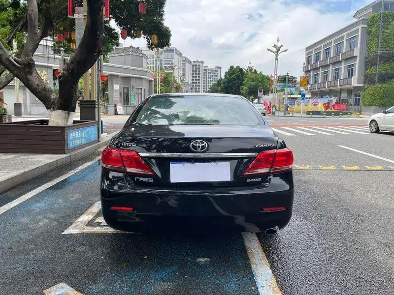 2010 Camry 240G Classic Edition — миниатюра 5