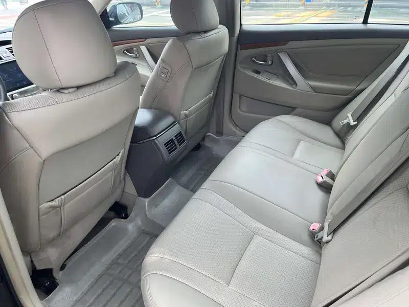 2010 Camry 240G Classic Edition — миниатюра 9