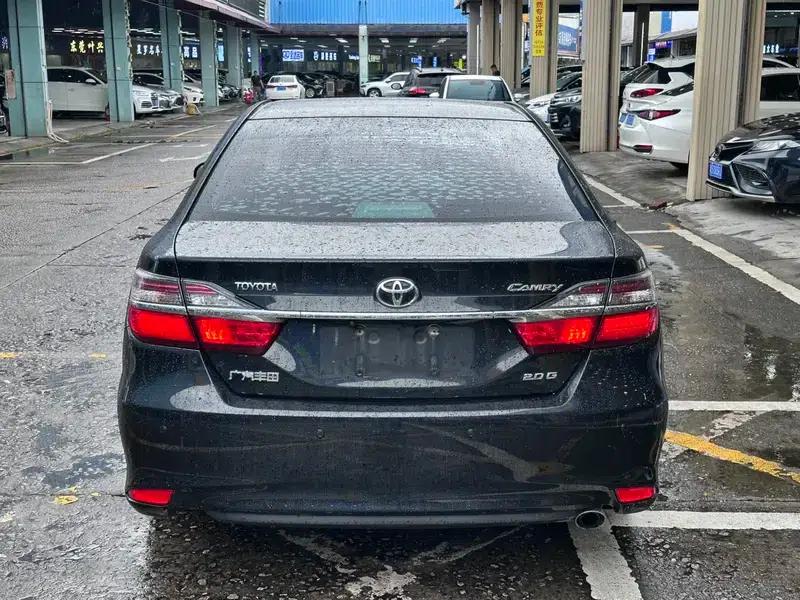 Camry 2016 2.0G 10th Anniversary Leading Edition — миниатюра 3