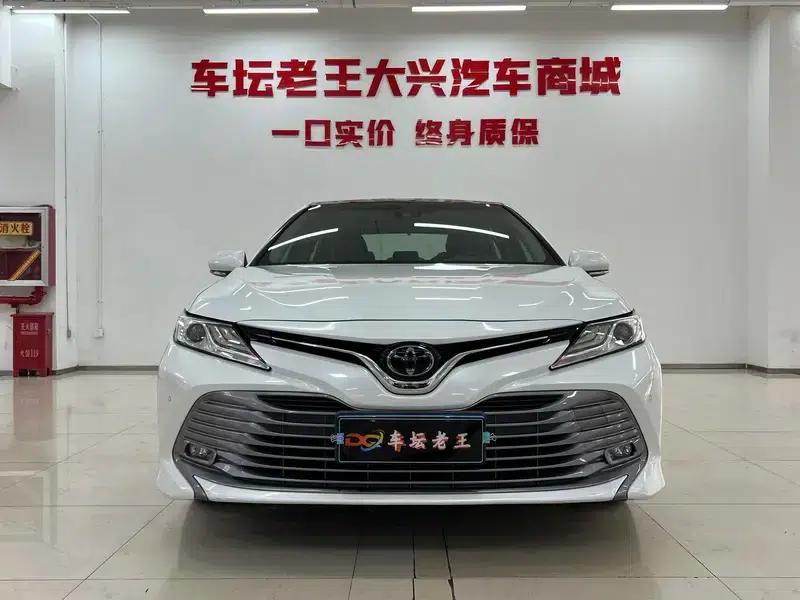 Camry 2019 Facelift 2.5G Luxury Edition — миниатюра 2