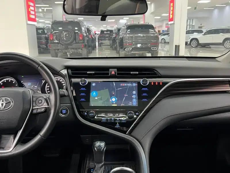Camry 2019 Facelift 2.5G Luxury Edition — миниатюра 9