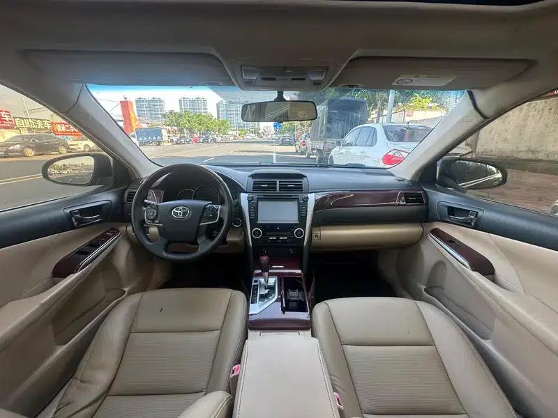 2012 Camry 2.5G Luxury Edition — миниатюра 7