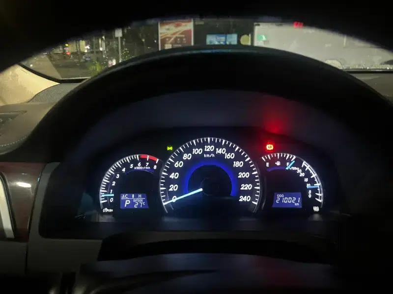 2012 Camry 2.5G Luxury Edition — миниатюра 10